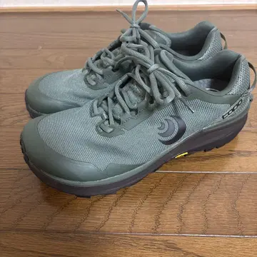 TOPO Athletic(토포 애슬레틱) Men's Traverse