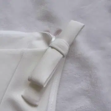 ZARA 어깨 리본 페플럼