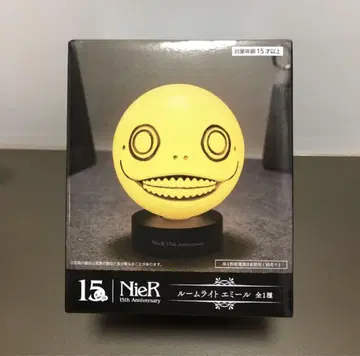 NieR 15주년 룸 라이트 에밀