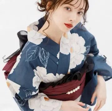 Dita 유카타 시원한 바람의 남색 모란