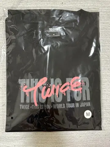 TWICE THIS IS FOR WORLD TOUR 티셔츠 모모 M5