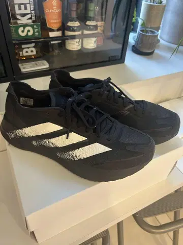 Y-3 BOSTON 11 스니커즈 28.5cm