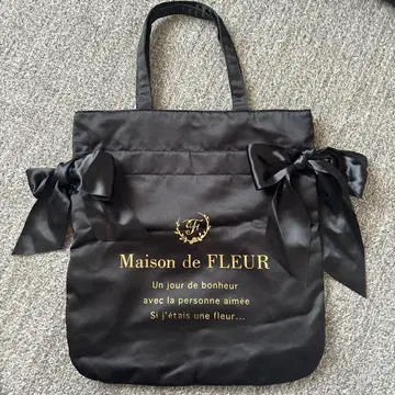 Maison de FLEUR 메종 드 플뢰르 토트백