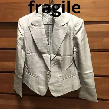 fragile 실버 광택 테일러드 자켓 fragile