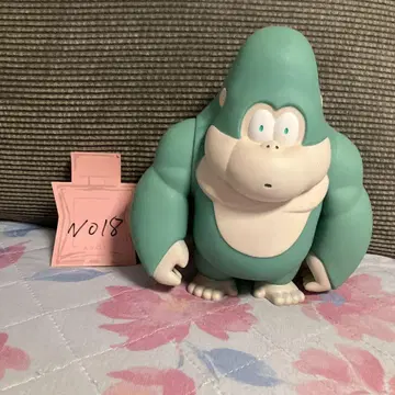 MONKEYCRAB 몽키크랩, 약간 색이 있어서 저렴하게 판매합니다.
