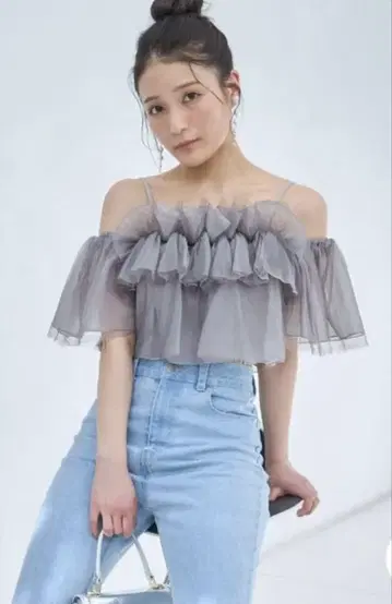 머큐리 듀오 오프숄더 상의