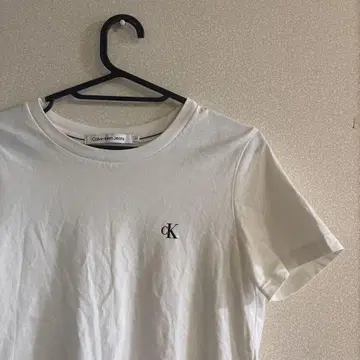 Calvin Klein 캘빈클라인 로고 스트레이트 화이트 티셔츠 XS