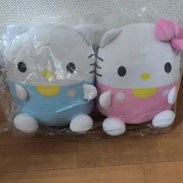 헬로키티 봉제 인형 2체 세트