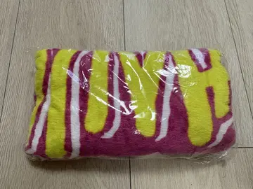 WANIMA 핑크색 타월