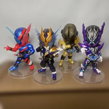 제일복권 가면라이더 빌드 B, C, D, E상 피규어 4체 SET