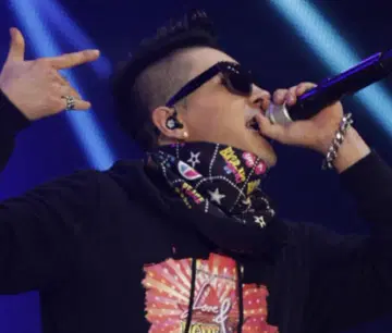 BIGBANG 투어 반다나