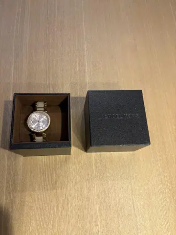 MICHAEL KORS 시계