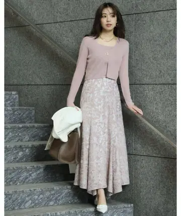 JUSGLITTY 클레마티스 오팔 스커트 레이스 자수