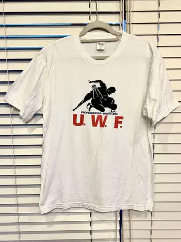 [레어템] UWF 완전 복각 T셔츠 L 사이즈