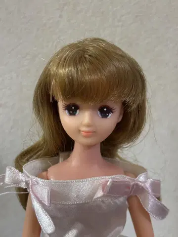 나오미 선생님 낡은 인형 리카짱