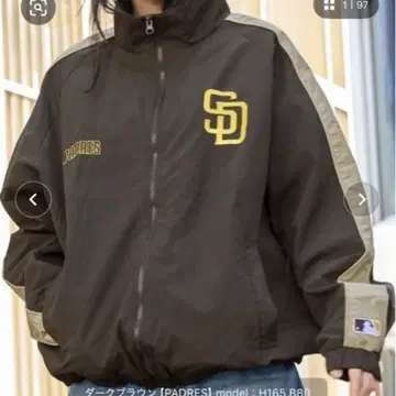 MLB 메이저리그 오버 사이즈 스탠드넥 나일론 트랙 블루종