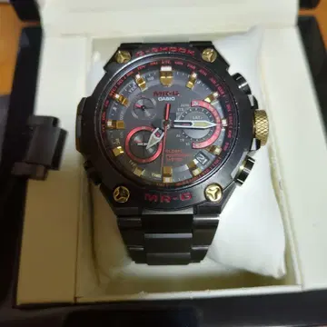 G-Shock MRG 아카조나에 초호기