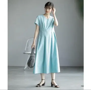 드라이 터치 핏 앤 플레어 원피스 오파크 클립