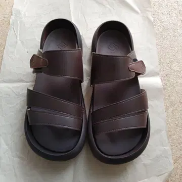 남성용 샌들 M