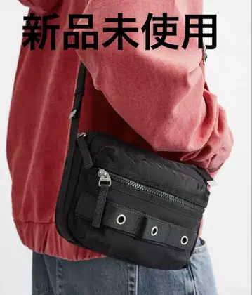 ZARA 나일론 숄더백 미사용 새상품