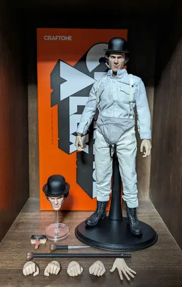 시계태엽 오렌지 알렉스 핫토이즈 1/6 피규어