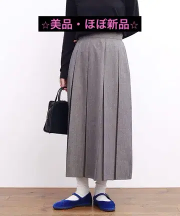 [새상품급] fig london 플리츠 스커트