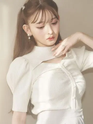 EATME FRONT 버튼 데콜테 리브 TOP