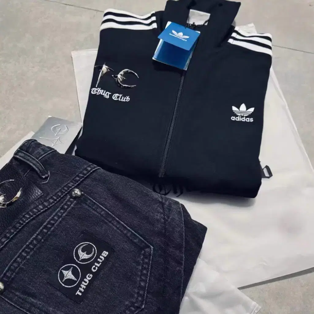 ジャージ Adidas x Thug Club Track Top Black - KR Sizing 210.jpg