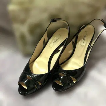 24.5cm 비 세븐트웰브서티 펌프스 샌들