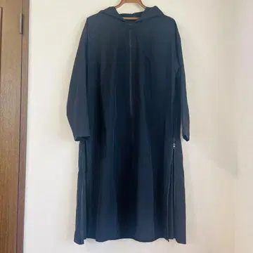 벌스데이 바쉬 롱 코트 블랙 후드 부착