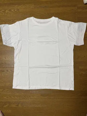 SOPHNET. CUFF BANDANA PANEL BIG TEE
