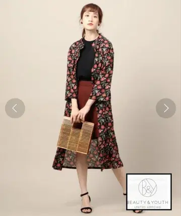 뷰티 앤 유스 리버티 프린트 차이나 버튼 롱 원피스