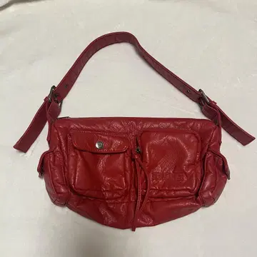 Urban Outfitters BDG 숄더백