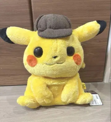 택 포함 명탐정 피카츄 봉제 인형