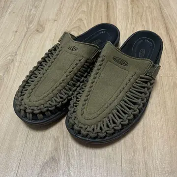 KEEN UNEEK II SLIDE 유니크 투 슬라이드