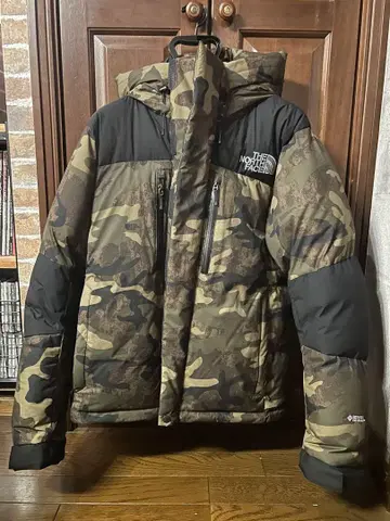 THE NORTH FACE 바르톨로 라이트 다운 자켓 L
