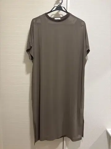 BEAUTY&YOUTH 시어 원피스