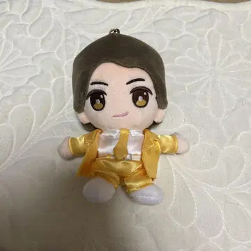이와사키 타이쇼 Jr. 봉제 인형 옐로우 컬러
