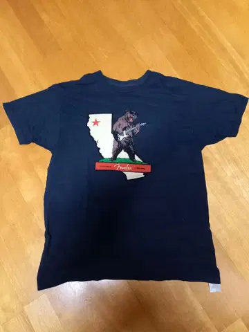 fender Rocks Cali T-Shirt 사이즈 L 네이비