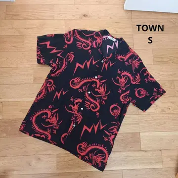 새상품 TOWN 반팔 셔츠 드래곤 S