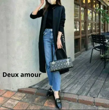 새상품급 인기 Deux amour 드자무르 대형 펄 롱베스트 블랙