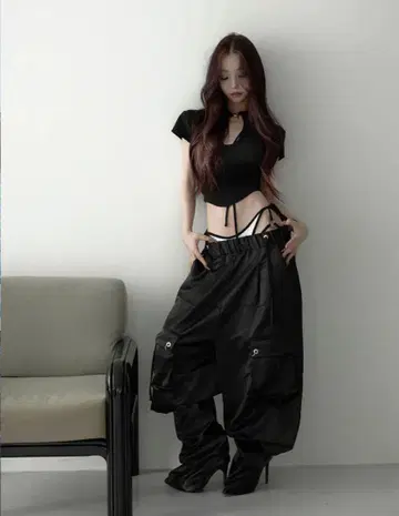 theredthread S pierce cargo pants