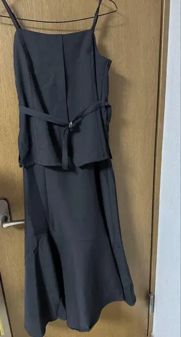 어스 뮤직 뷔스티에 도킹 원피스 택 포함 새상품