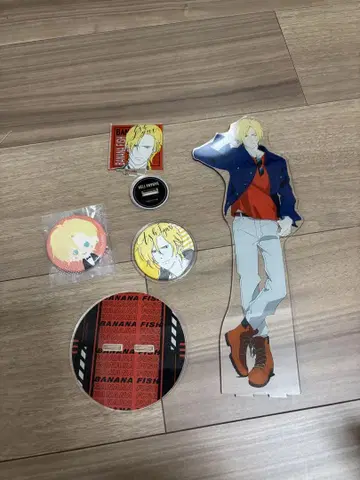 BANANAFISH 아쉬 아크릴 스탠드 캔뱃지 세트 4점