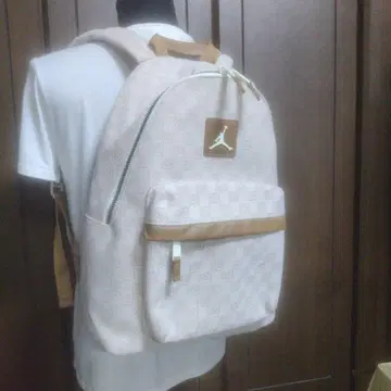 NIKE JORDAN 모노그램 백팩