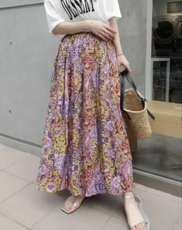 플레어 스커트 에스닉 패턴