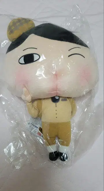 엉덩이 탐정 봉제 인형