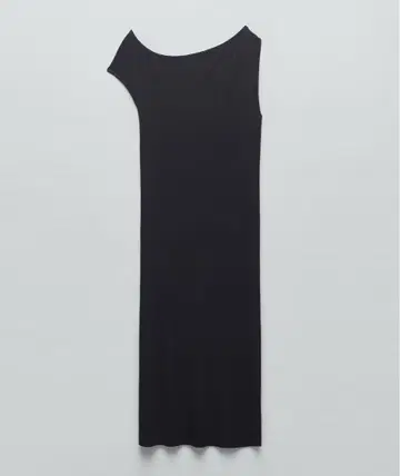 새상품급 ZARA 비대칭 슬리브 원피스
