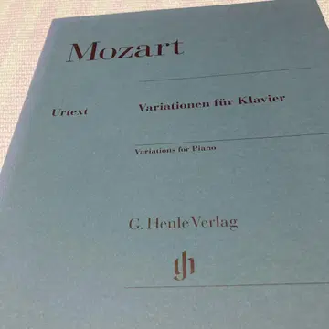 모차르트 Klavier를 위한 Variationen