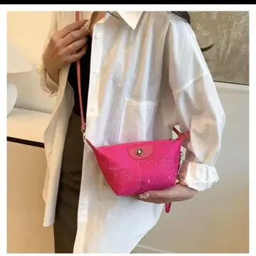 Hello Kitty 핑크 숄더백 사코슈 백 파우치